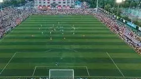 杨紫生日得刘涛蒋欣祝福，《欢乐颂》姐妹情深再续前缘